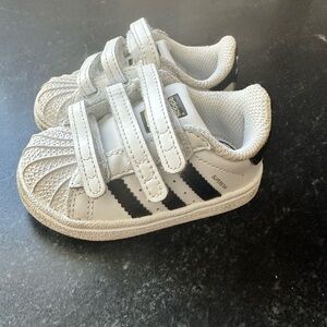 Infant adidas, classic.